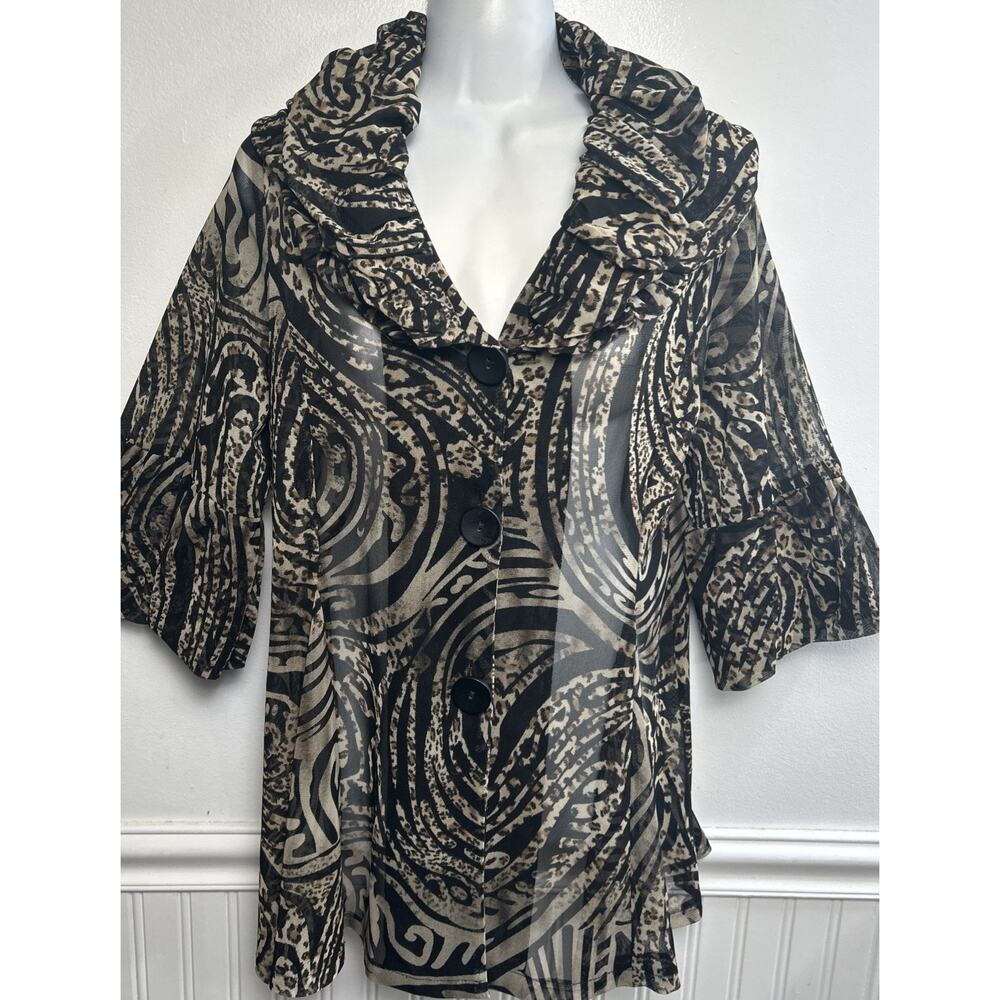 Damee Inc. Cheetah Stand Up Collar Puckered Button Tunic Top S Mesh 3/4 Sleeve